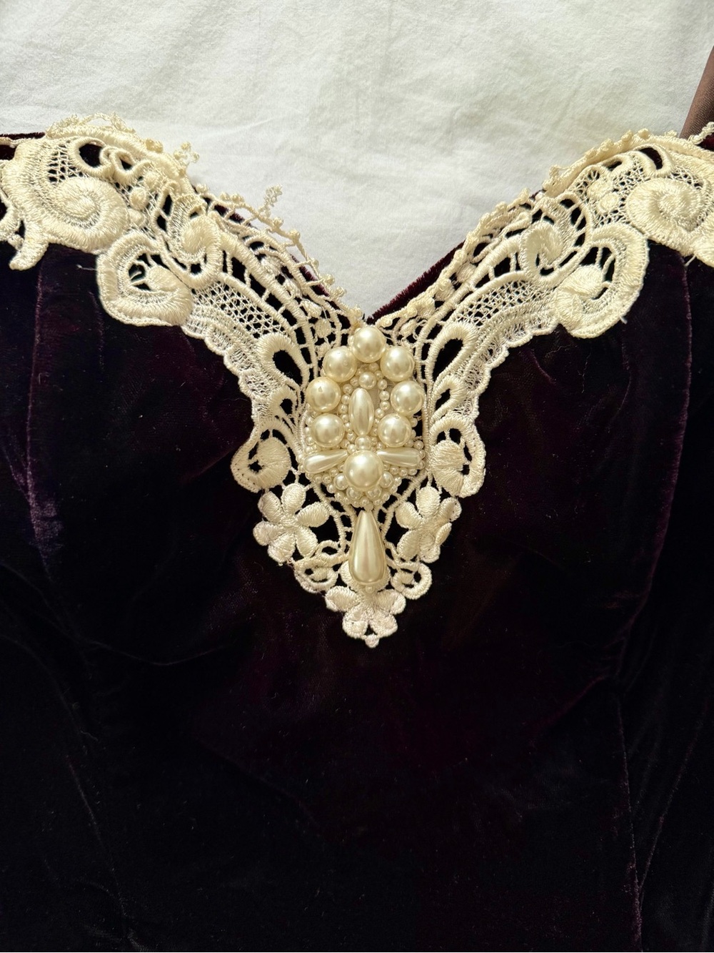 Stunning Gunne Sax by Jessica McClintock Vintage Choker Dress - Picture 5 of 13